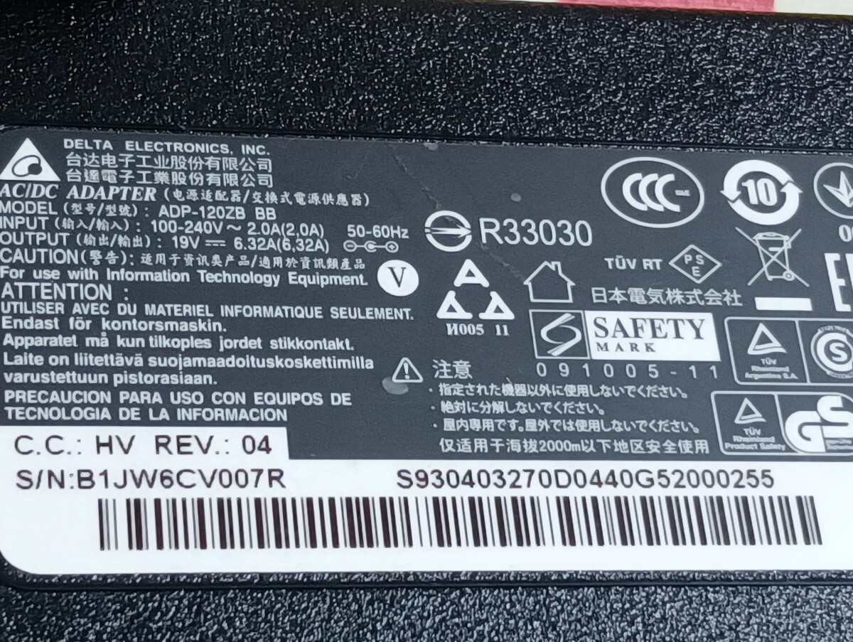 TOSHIBA AC адаптор др. 2 шт итого 3 шт