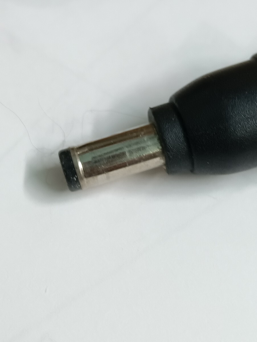 TOSHIBA AC адаптор др. 2 шт итого 3 шт