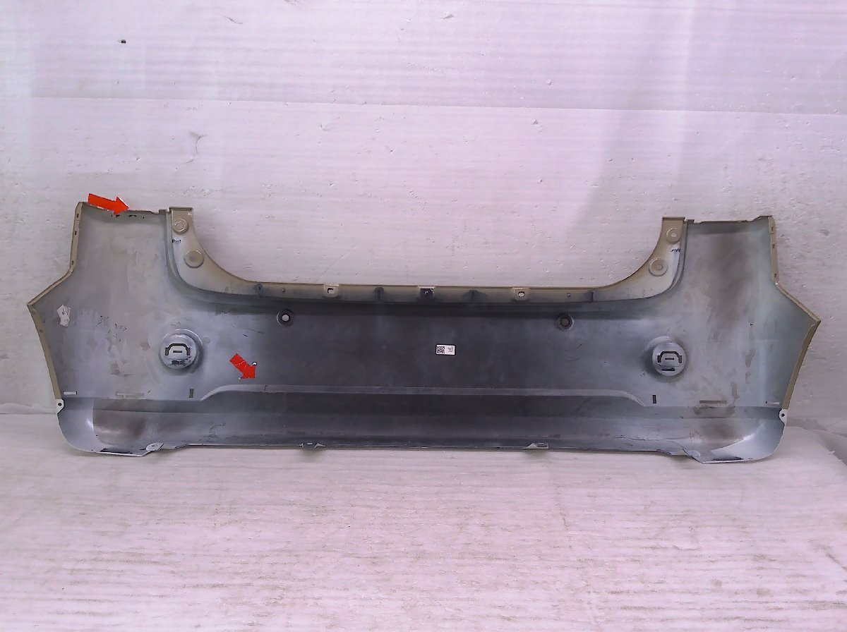 ムーヴ キャンバス LA800S/LA810S リアバンパー ソナー穴2か所 ベージュ/52159-B2A60 中古品[H105-BR4744]_画像7