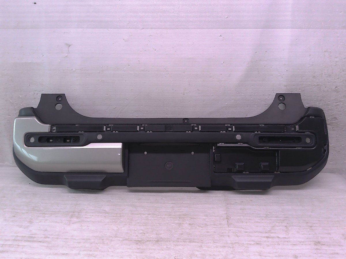 ハスラー MR52S/MR92S リアバンパー シルバー/71811-59S0 中古品[H308-BR4763]_画像1