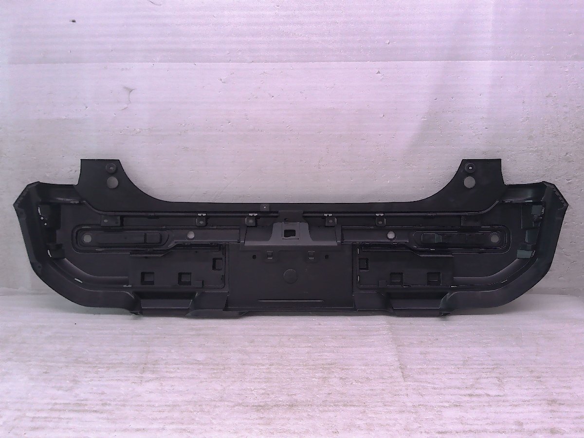 ハスラー MR52S/MR92S リアバンパー シルバー/71811-59S0 中古品[H308-BR4763]_画像8