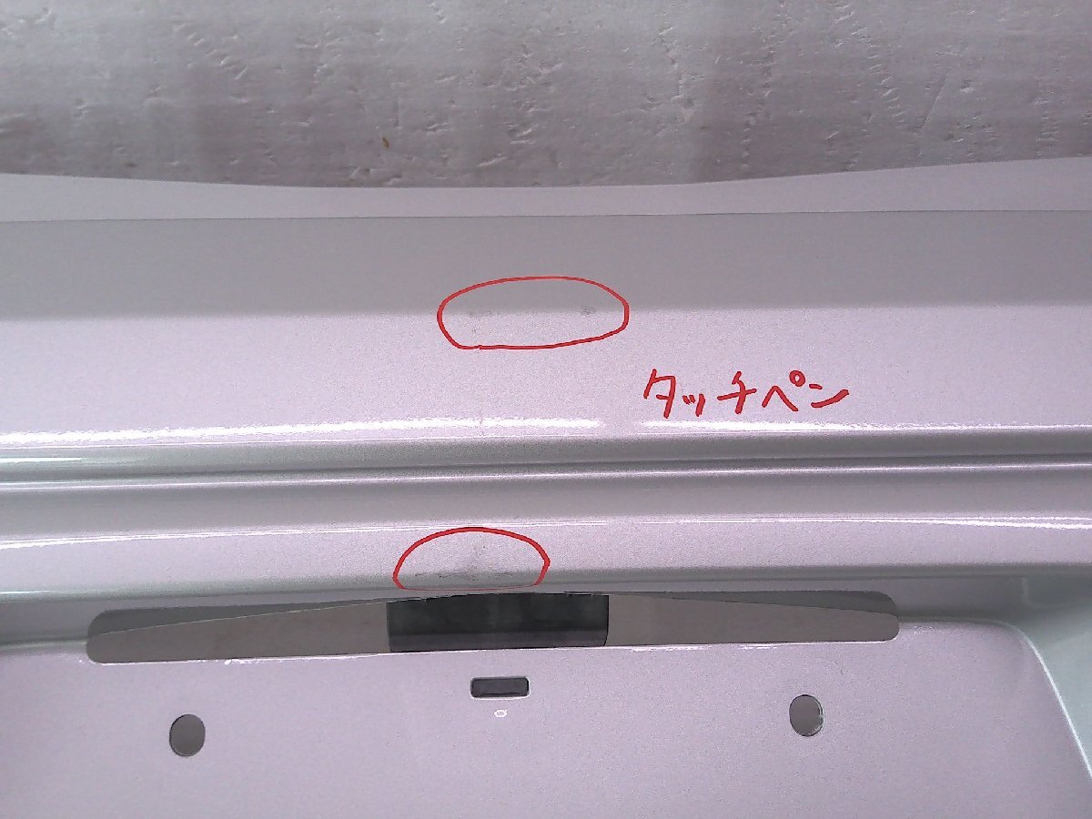 ＊送料無料(北海道/沖縄/離島除く)＊アルト HA36S リアバンパー シルバー/71811-74P 中古品[H000-BR4637]_画像5