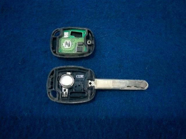 ストリーム UA-RN1 キーレスリモコン カギ 鍵 同梱不可 即決品_画像2