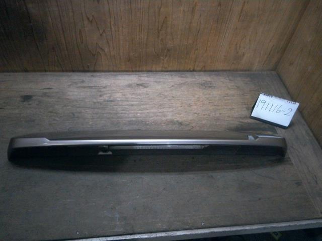 セレナ DBA-C25 リア スポイラー ※個人宅不可同梱不可 即決品_画像1