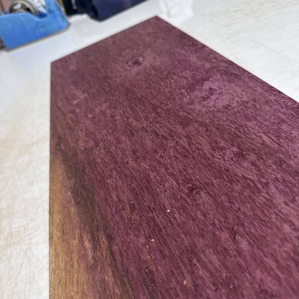 パープルハート 幅広 厚板 美杢　削り殘りあり　725×228×30 100サイズ