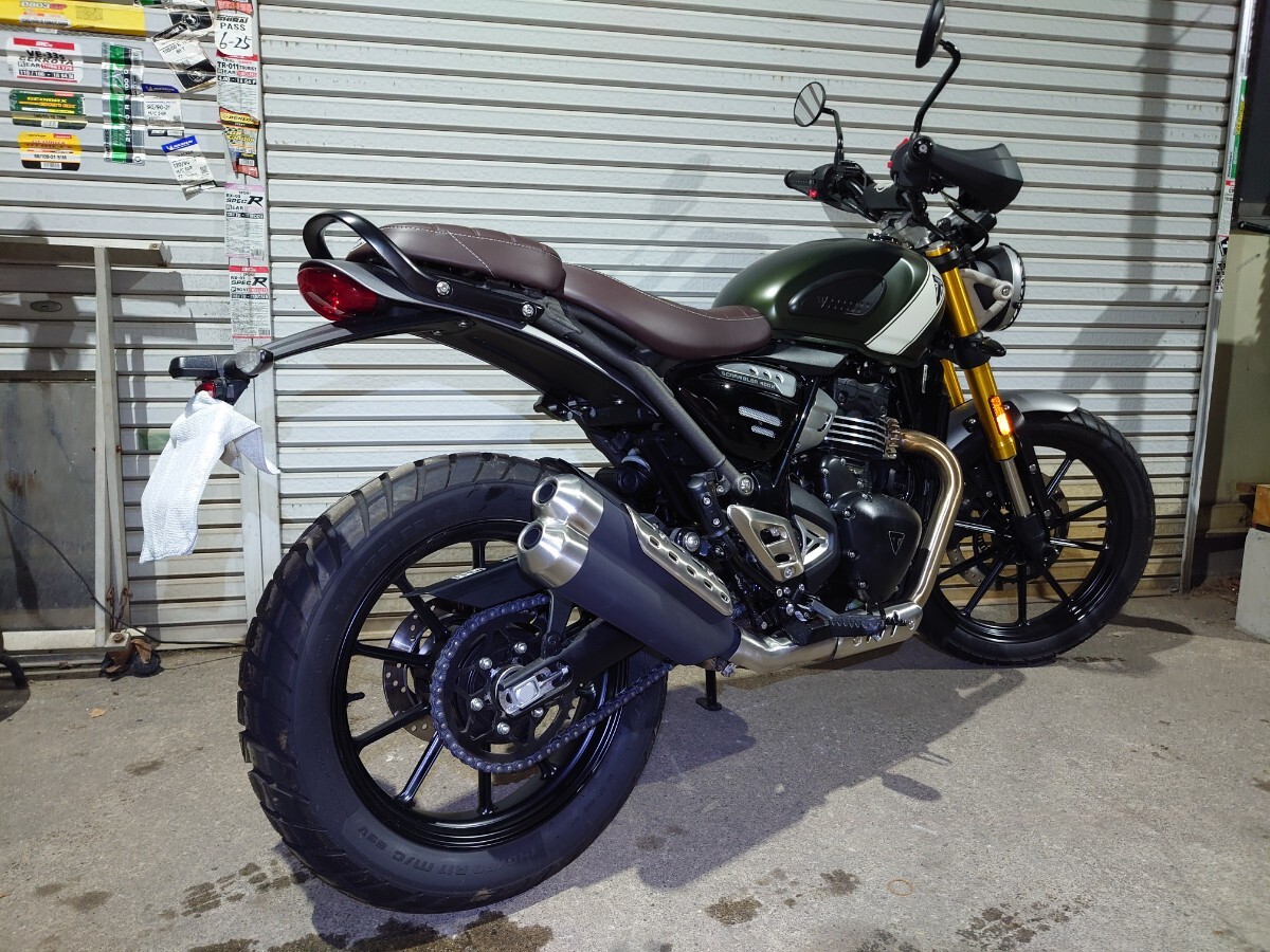  Triumph Scrambler 400X небольшой пробег машина 