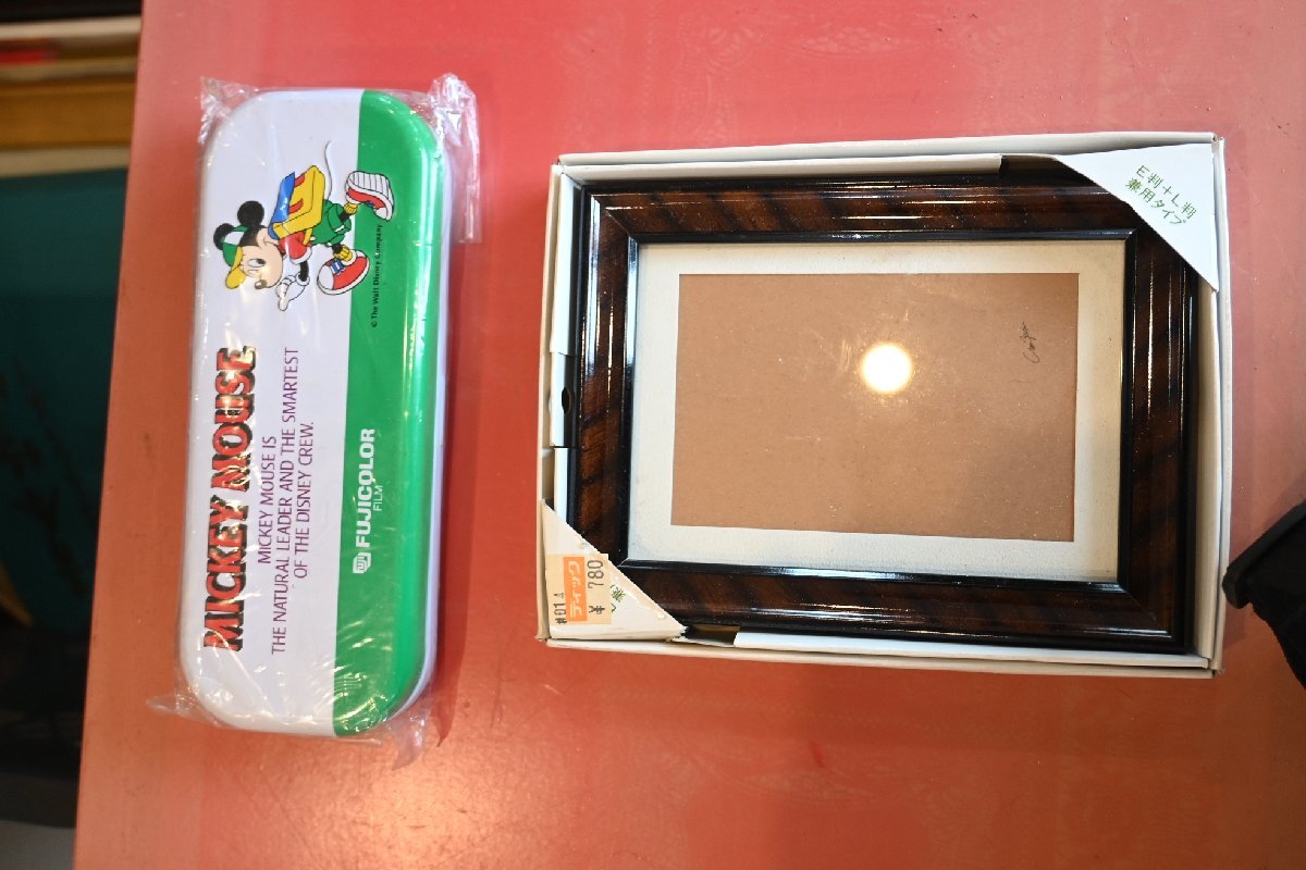 ○カメラやさんのノベルティ　雑貨　11点セット　ミッキーの缶ペン　PILOTのペン　トランプ　レトロ　昭和　古道具のgplus広島 2510i_画像5