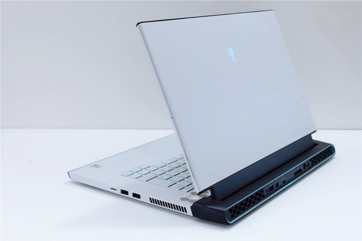 訳有品 300hz 究極 Dell Alienware M15 R4 RTX3070 十世代 Core i7-10870H 32GB SSD１TB ゲーミング Windows11 ノードパソコン 16699