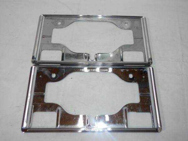 NKD5Xm01★日産純正★★ナンバーフレーム★★プレート枠★メッキ★2枚セット★KG210-79900★ディーラーオプション★迅速発送★送料安い★_画像1