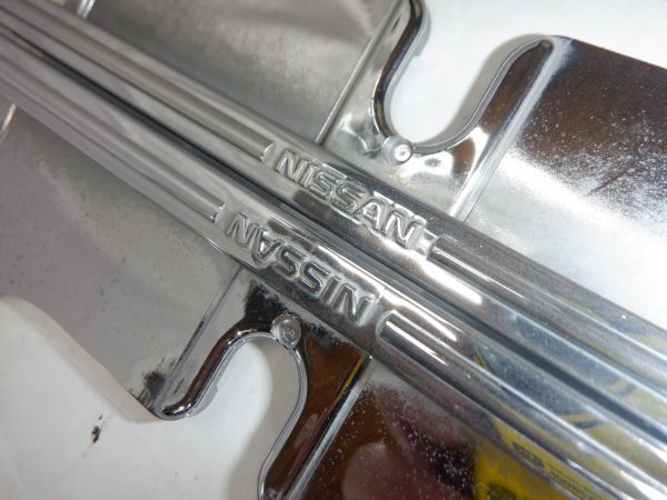 NKD5Xm01★日産純正★★ナンバーフレーム★★プレート枠★メッキ★2枚セット★KG210-79900★ディーラーオプション★迅速発送★送料安い★_画像4