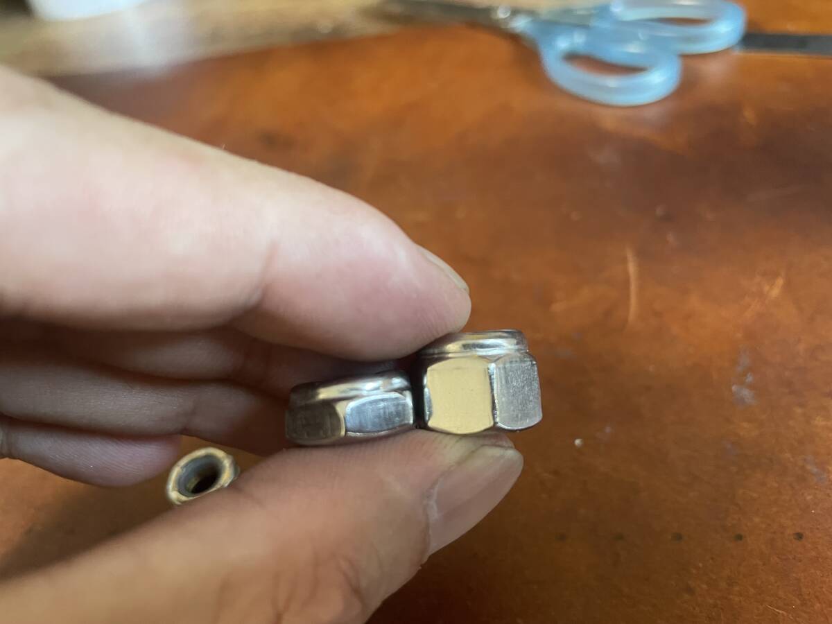 送料180円　ハーレー用　アメリカインチ規格 ステンレス製ロックナット10個セット　選択→UNC5/16-18とUNC3/8-16 _画像3