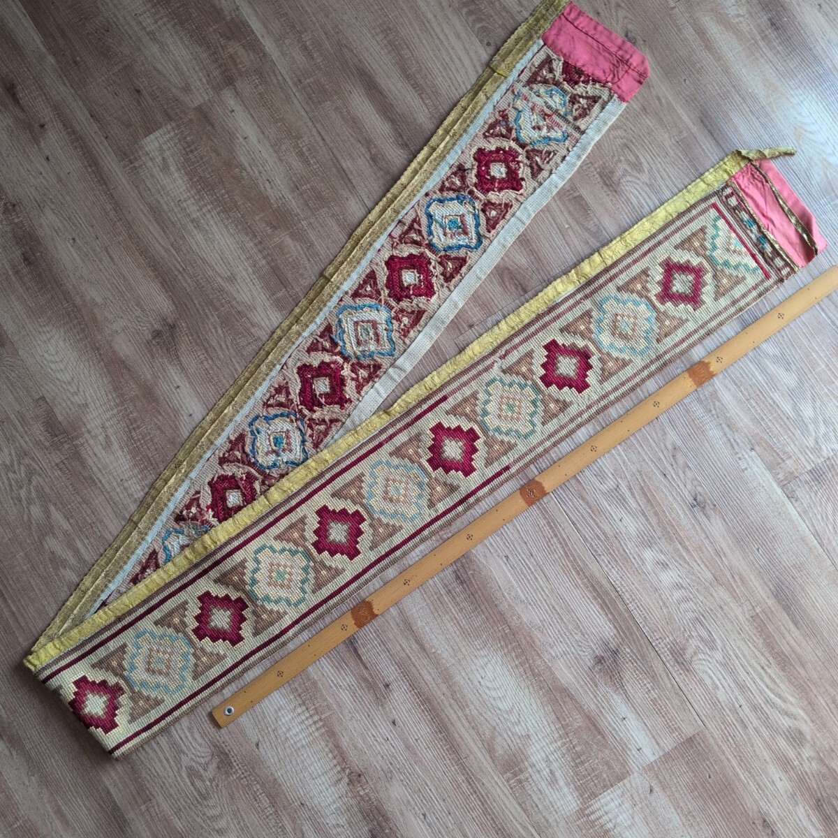 フランスアンティーク 装飾布 2.3ｍ 19世紀 教会祭具 キリスト教 ミサ アンテペンディウム 祭壇布 壁飾り 家具飾り テーブルランナー_画像2