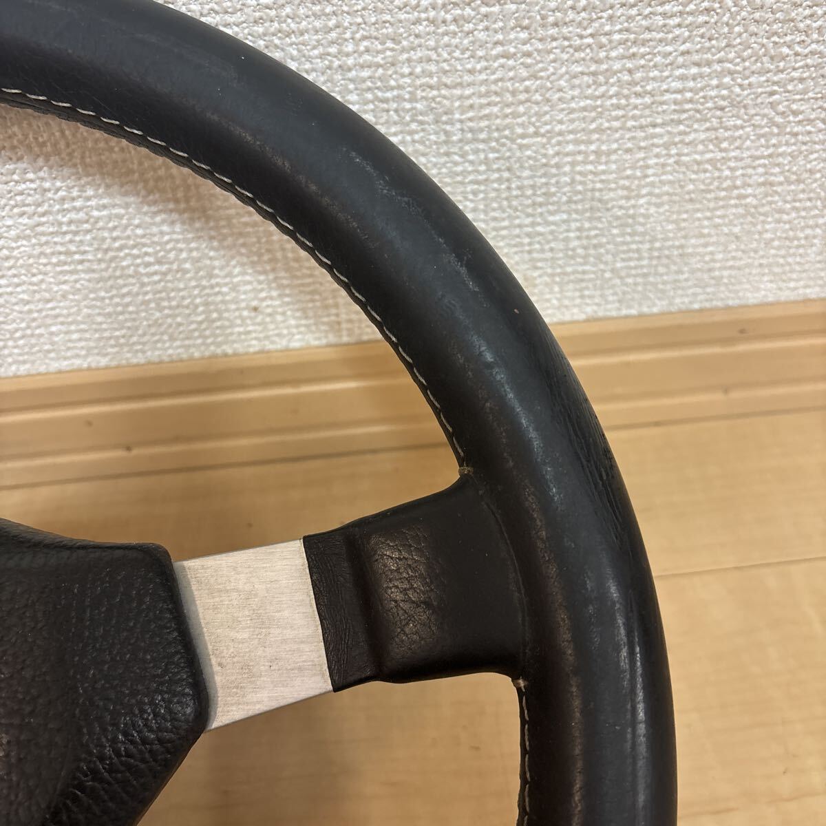 MOMO モモ　 ステアリング　 ハンドル　MADE IN ITALY 10-83_画像4