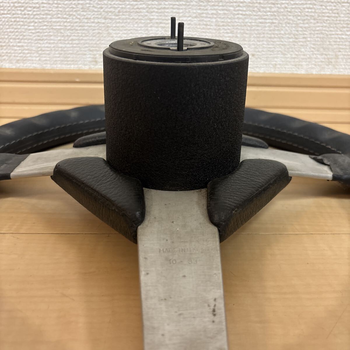 MOMO モモ　 ステアリング　 ハンドル　MADE IN ITALY 10-83_画像6