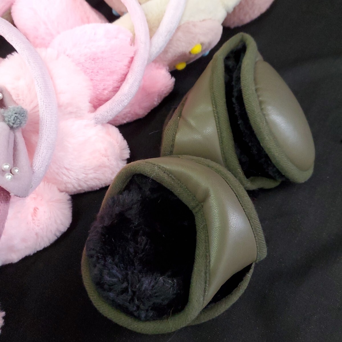 ★未使用保管品 イヤーマフ まとめ売り 防寒グッズ 耳当て キッズ 女の子 冬用 防寒 モコモコ 耳あてカチューシャ 275-16 _画像10