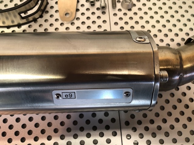 カワサキ　ニンジャ400・650（EX400E・650E）用　IXIL製マフラー_画像4