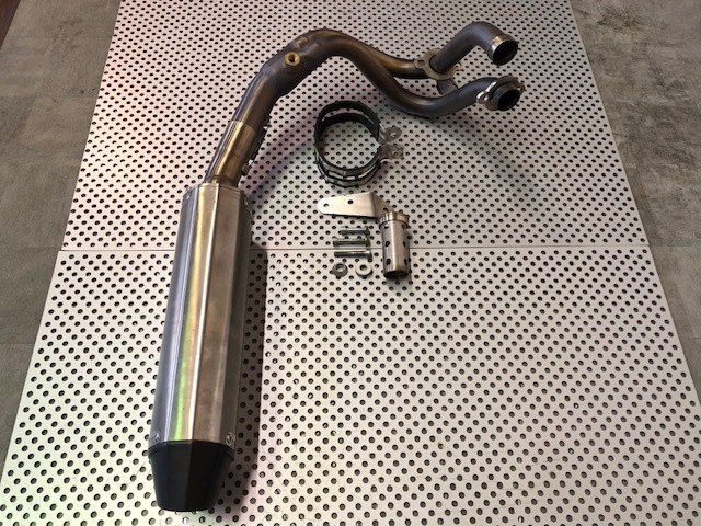 カワサキ　ニンジャ400・650（EX400E・650E）用　IXIL製マフラー_画像10