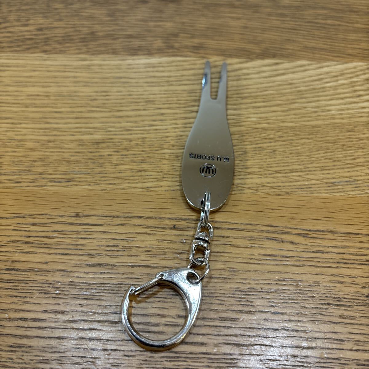 M?Uスポーツ　フック付グリーンフォーク　イエロー×シルバーカラー　送料込