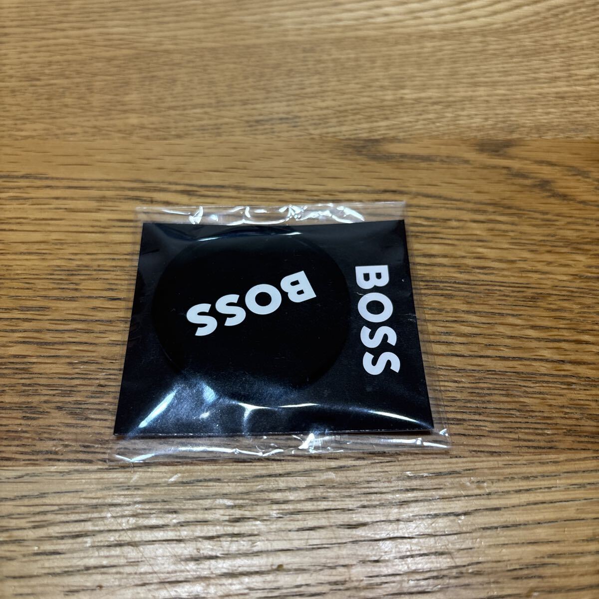 HUGO BOSS ゴルフボールマーカー　黒系　未使用品　送料込_画像4