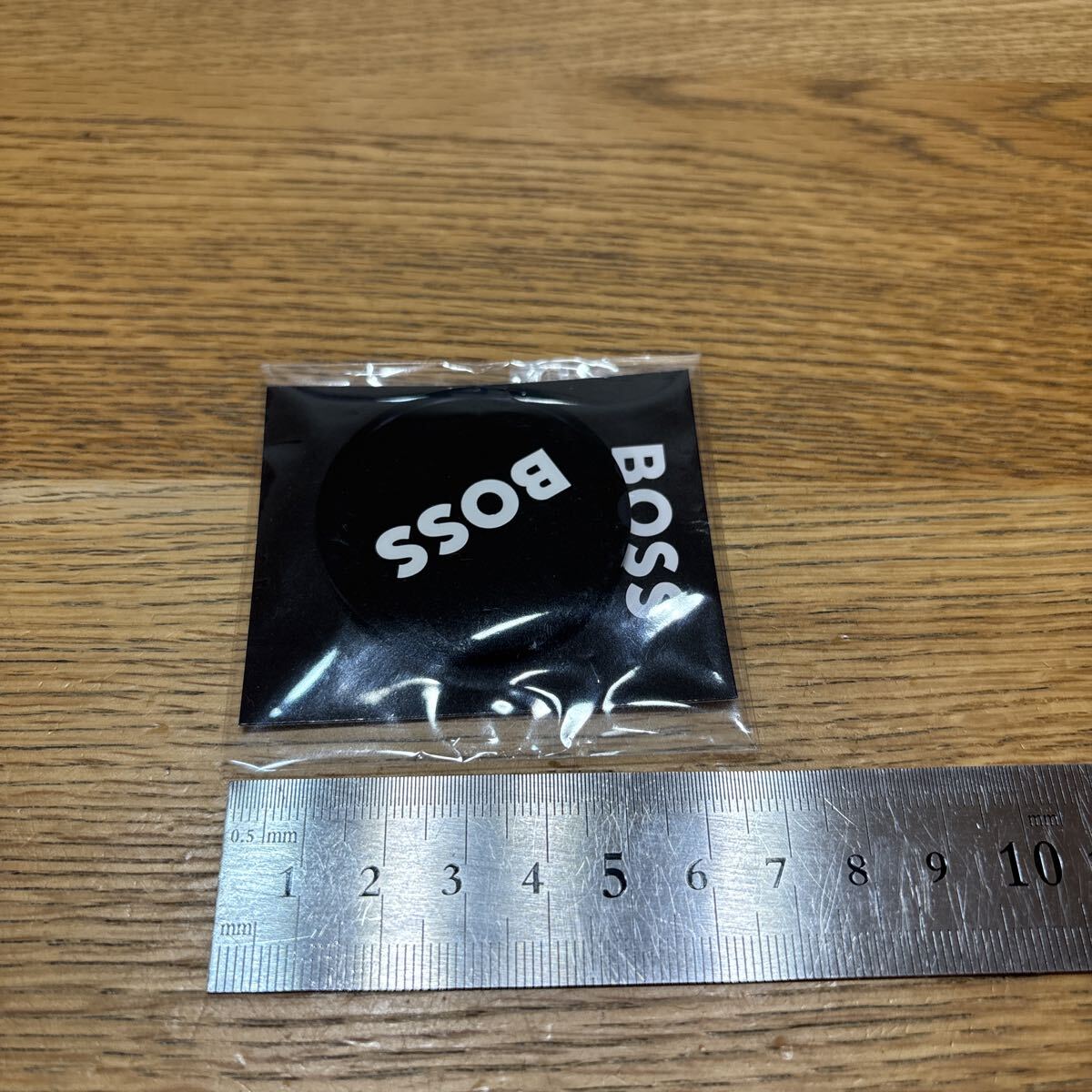 HUGO BOSS ゴルフボールマーカー　黒系　未使用品　送料込_画像7