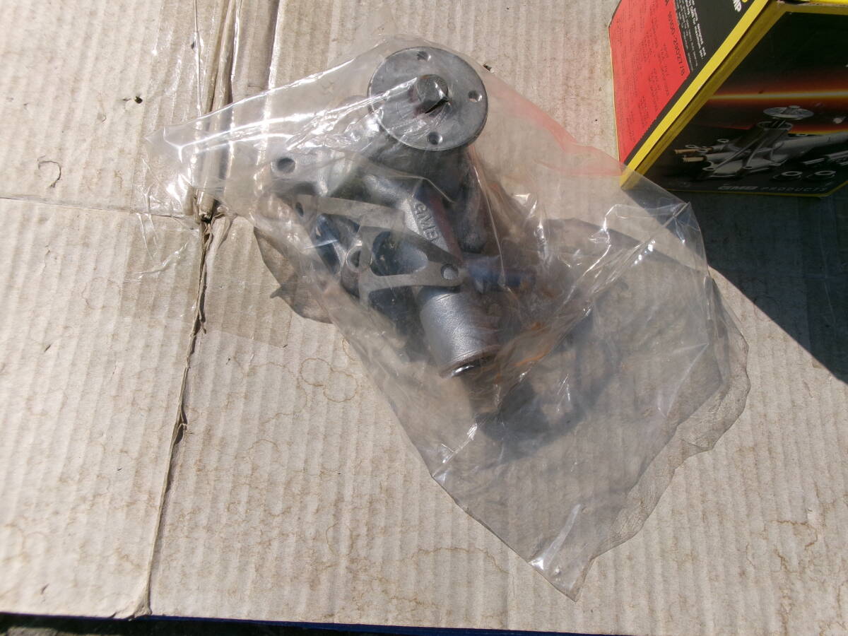 旧車、パブリカkP30、36、31、37、38、50、スターレッ、kP40、45、42、47、51、カローラkE20、26等、ウォーターポンプ、品番16100-29027/28_画像7