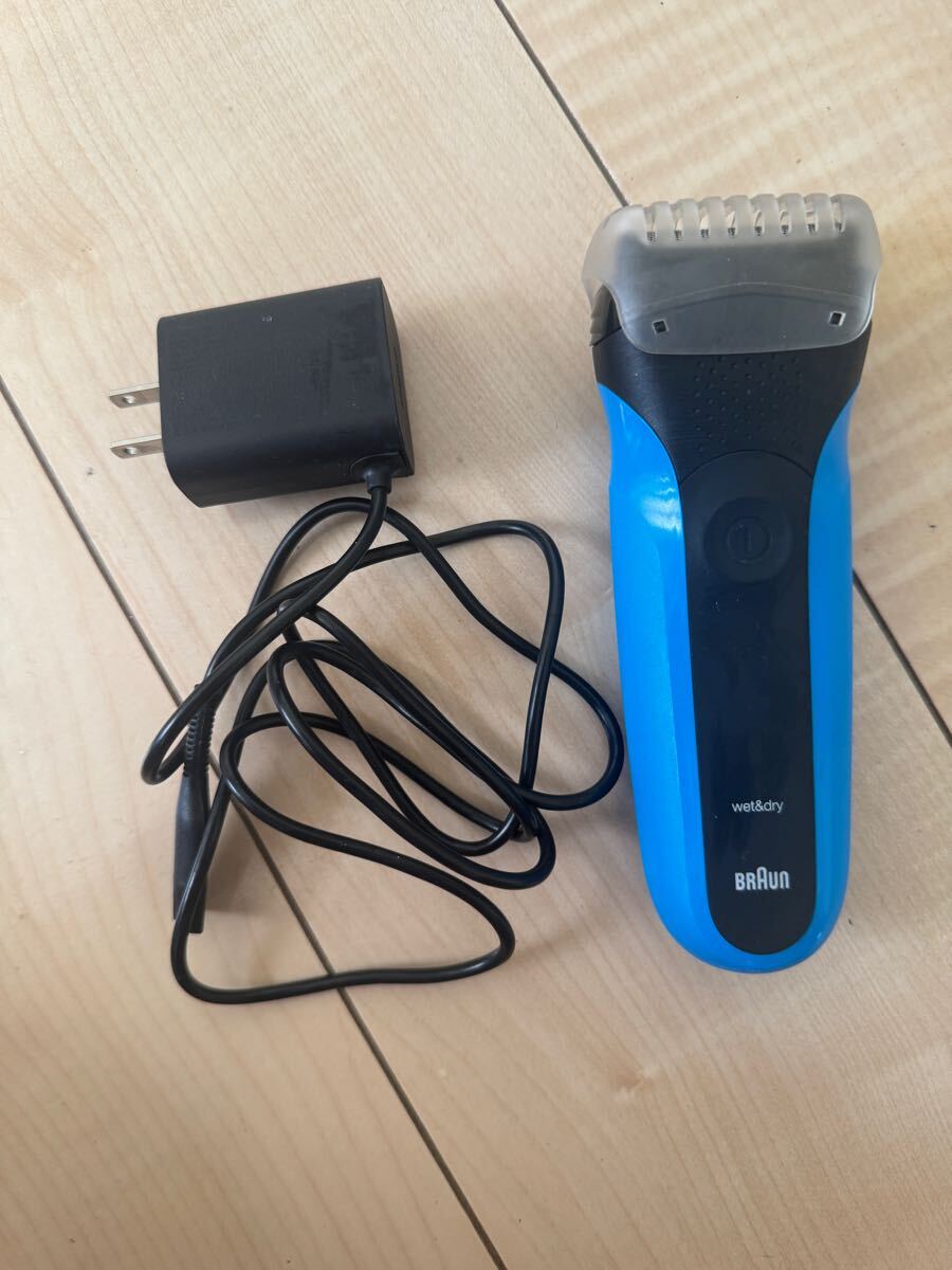 BRAUN シリーズ3 電気シェーバー 5409 3枚刃 動作品 2022年製_画像1