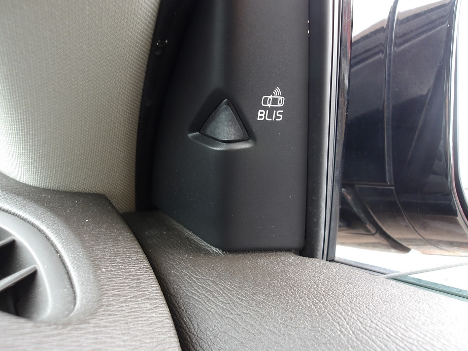 ボルボＶ４０　Ｔ５　AWD　クロスカントリー　エアコンR新品修理済み！！　車検長～い９年１０月まで☆彡_画像9