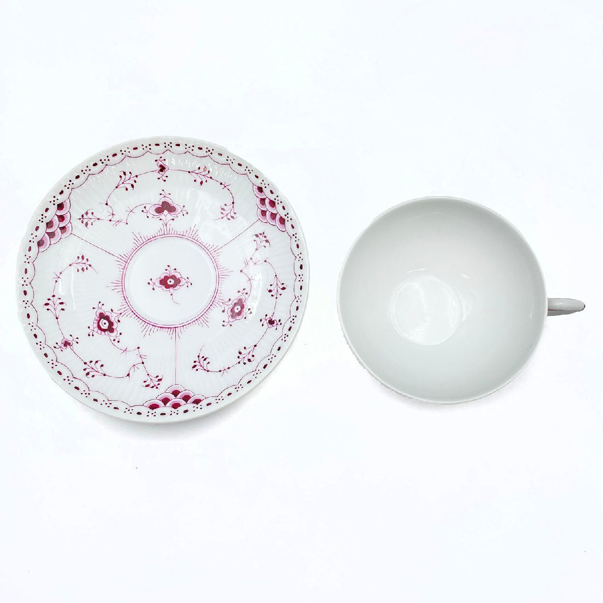 ロイヤルコペンハーゲン バーガンディ ハーフレース カップ&ソーサー 102-3999728_画像3