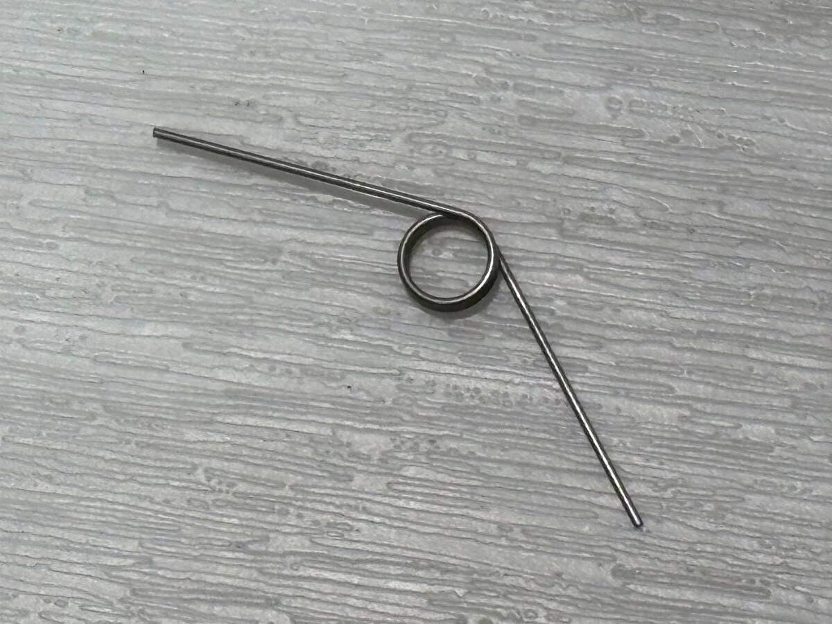 アラジン　15型 16型前期モデル　チムニークリップバネ　石油ストーブパーツ_画像1