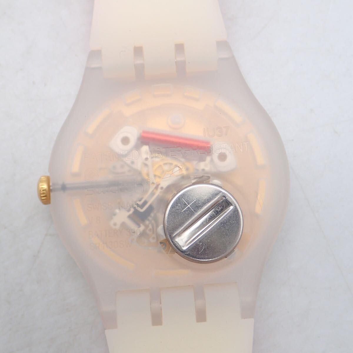 お08254【極美品】swatch　スウォッチ/ロッキングルースター/クオーツ/腕時計/干支モデル/酉 鶏/文字盤 ゴールド/箱・付属品付_画像8