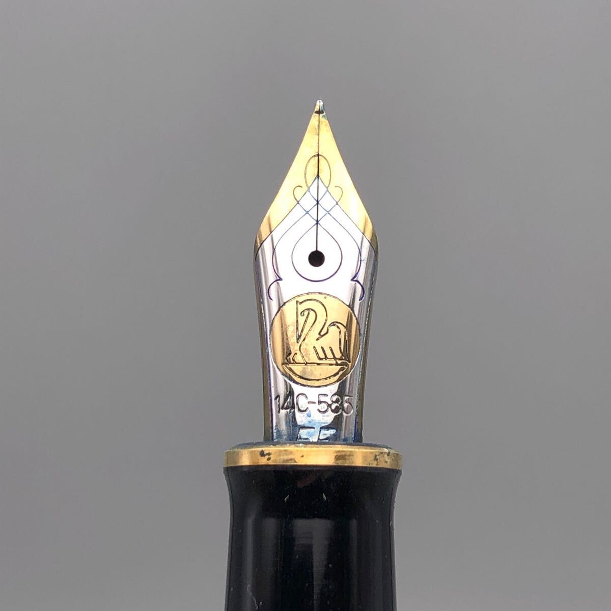 ★F09164 Pelikan ペリカン スーベレーン 万年筆 M400 ブラック 黒 14C-585 中字 筆記具 文房具_画像6