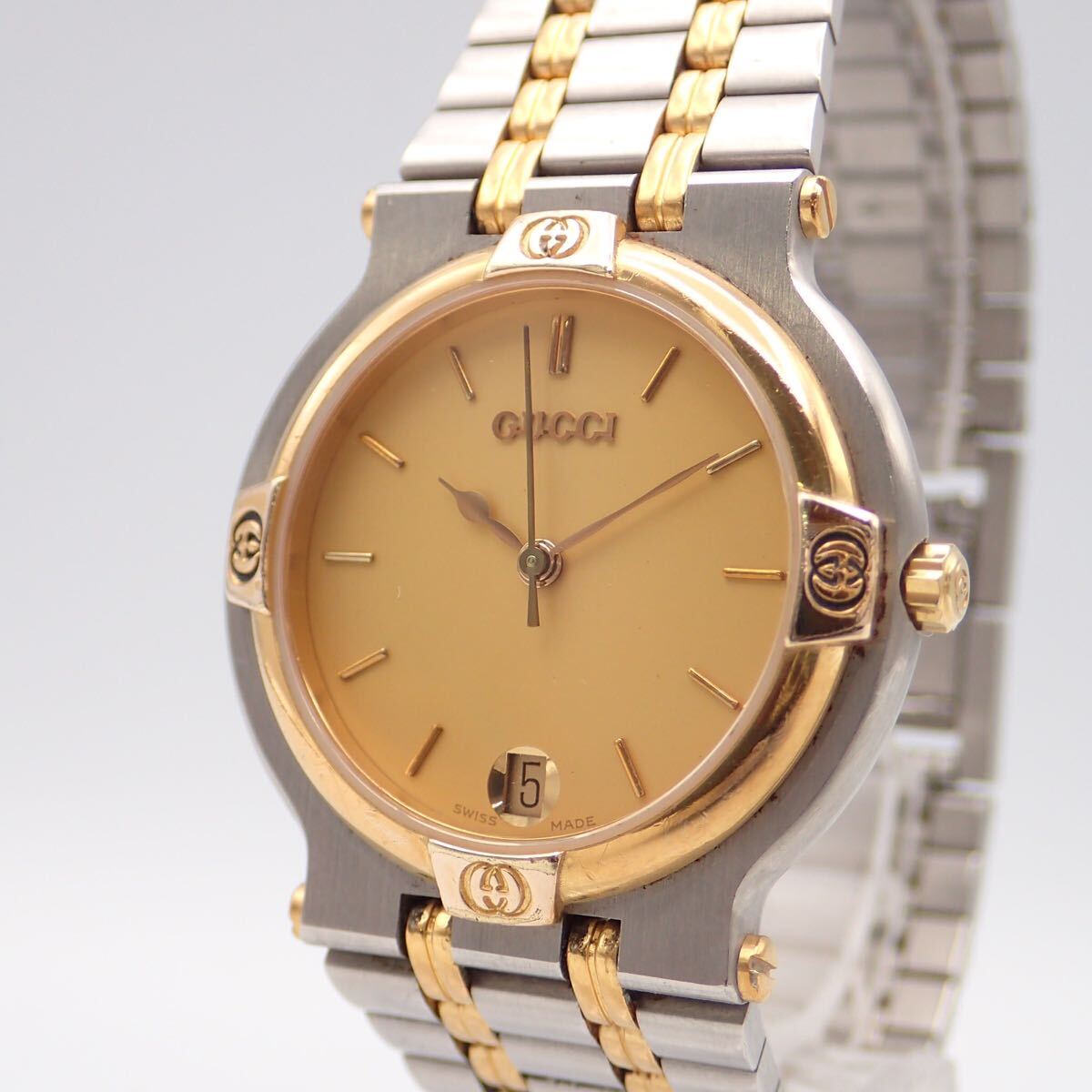 お09319 GUCCI グッチ 9000M メンズ クオーツ デイト コンビカラー 動作確認済_画像2