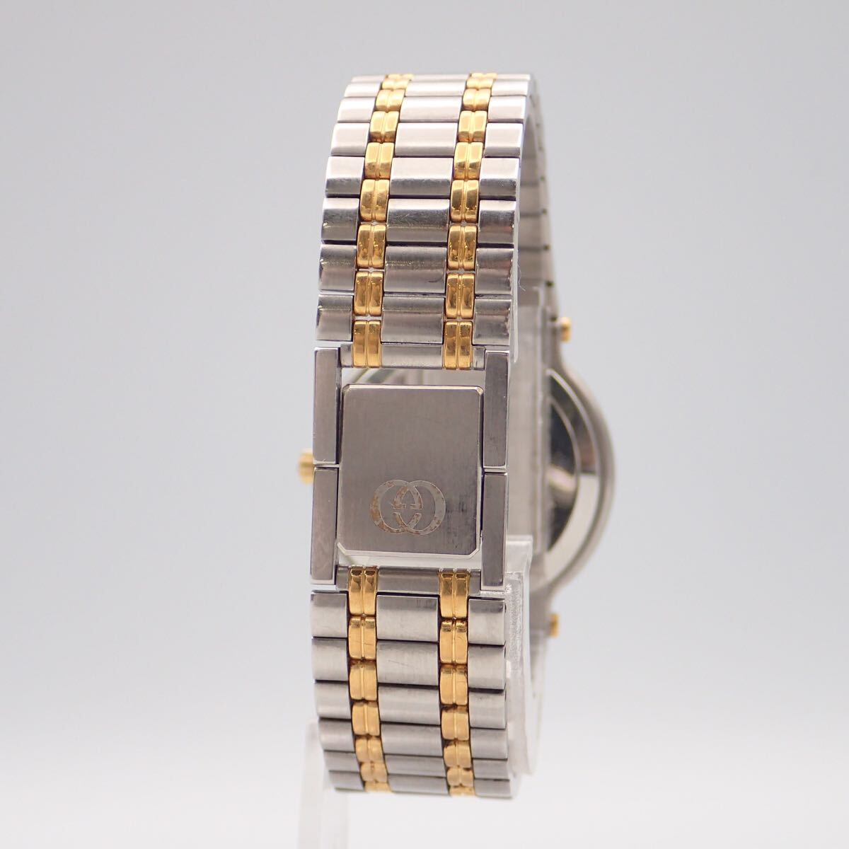 お09319 GUCCI グッチ 9000M メンズ クオーツ デイト コンビカラー 動作確認済_画像7