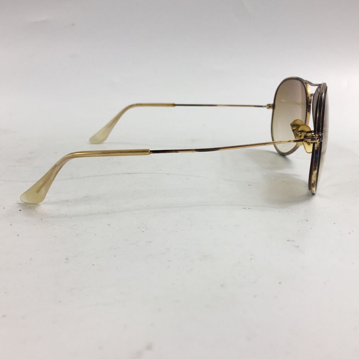★F10123 Ray-Ban レイバン 58□14 サングラス ティアドロップ アビエーター ゴールドフレーム グラデーションレンズ_画像4