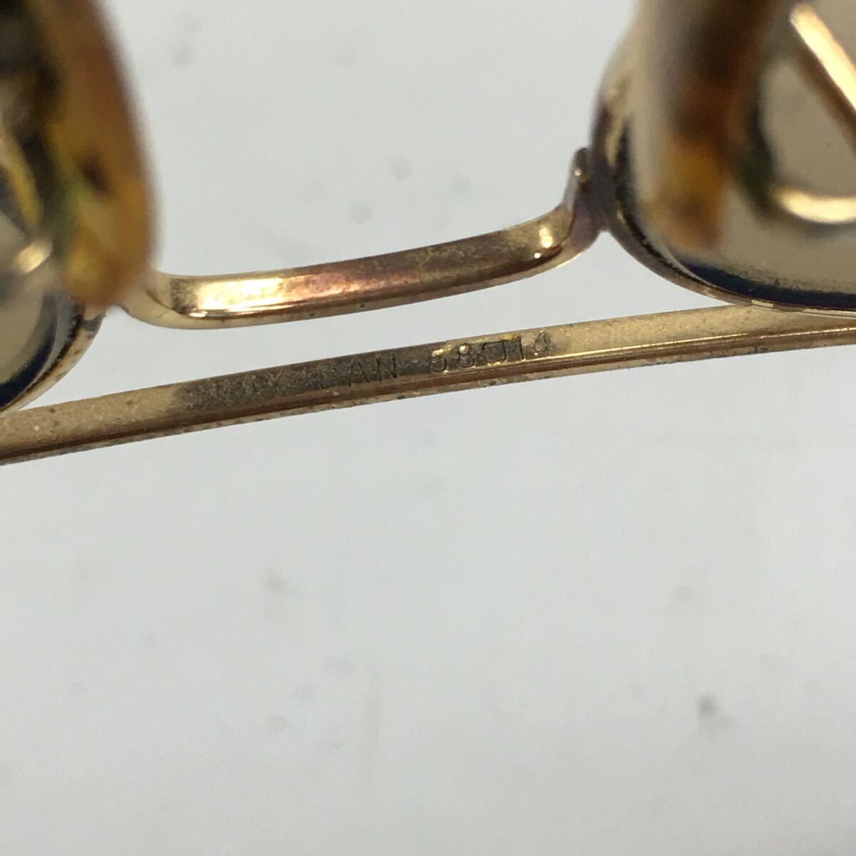 ★F10123 Ray-Ban レイバン 58□14 サングラス ティアドロップ アビエーター ゴールドフレーム グラデーションレンズ_画像7