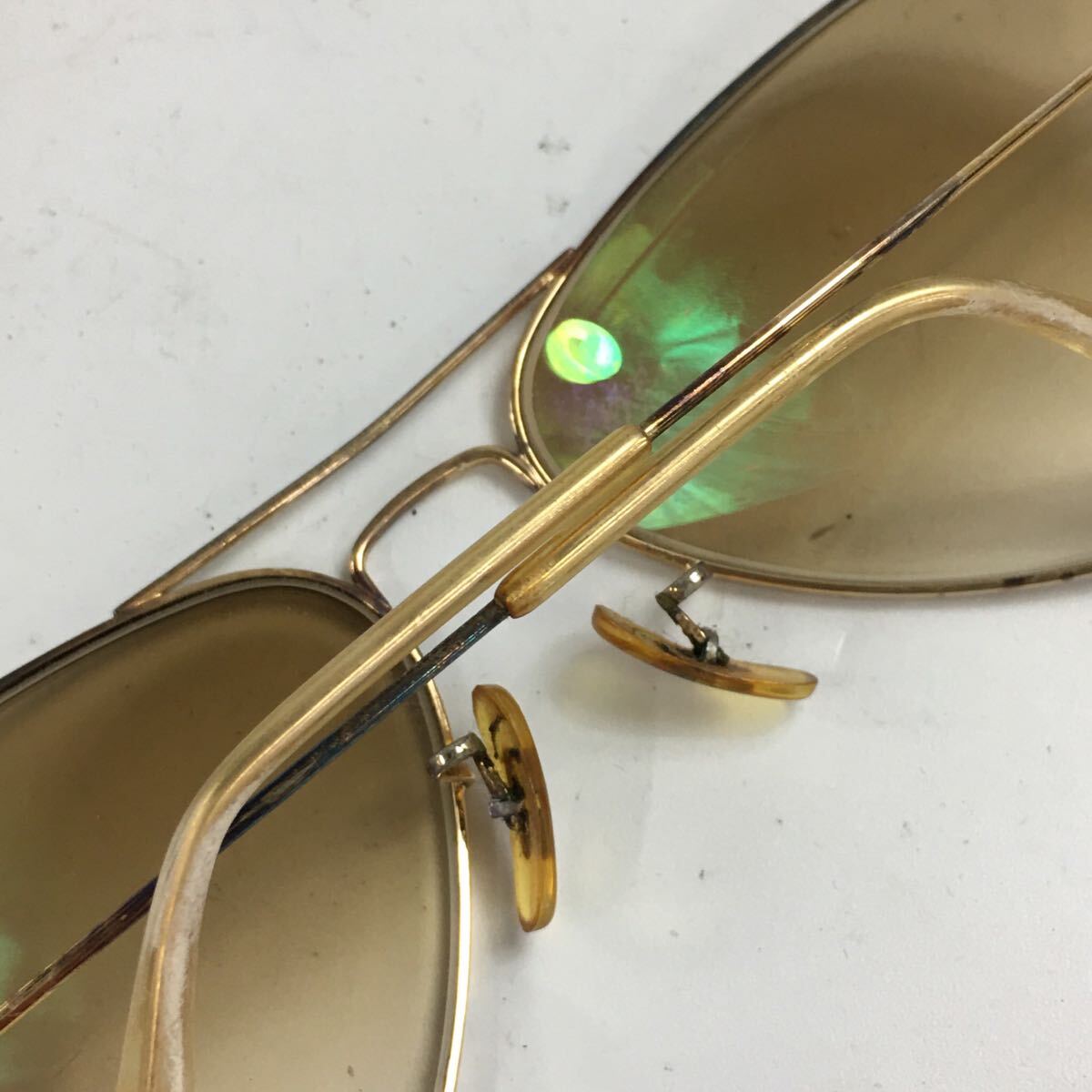 ★F10123 Ray-Ban レイバン 58□14 サングラス ティアドロップ アビエーター ゴールドフレーム グラデーションレンズ_画像8