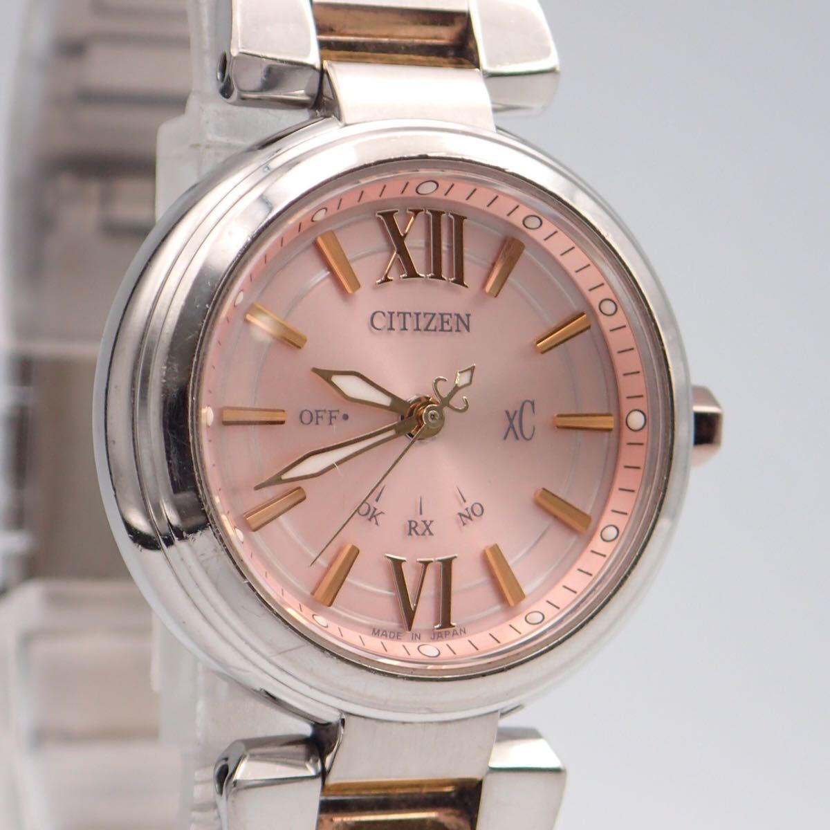 お09426 シチズン XC クロスシー H335-T012361 エコドライブ電波 稼動 ピンク レディース 腕時計_画像4