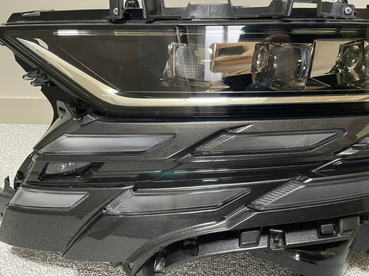 アルファード AGH40W AGH45W AAHH40W AAHH45W 純正 左側ヘッドライト(ジャンク品)　_画像2