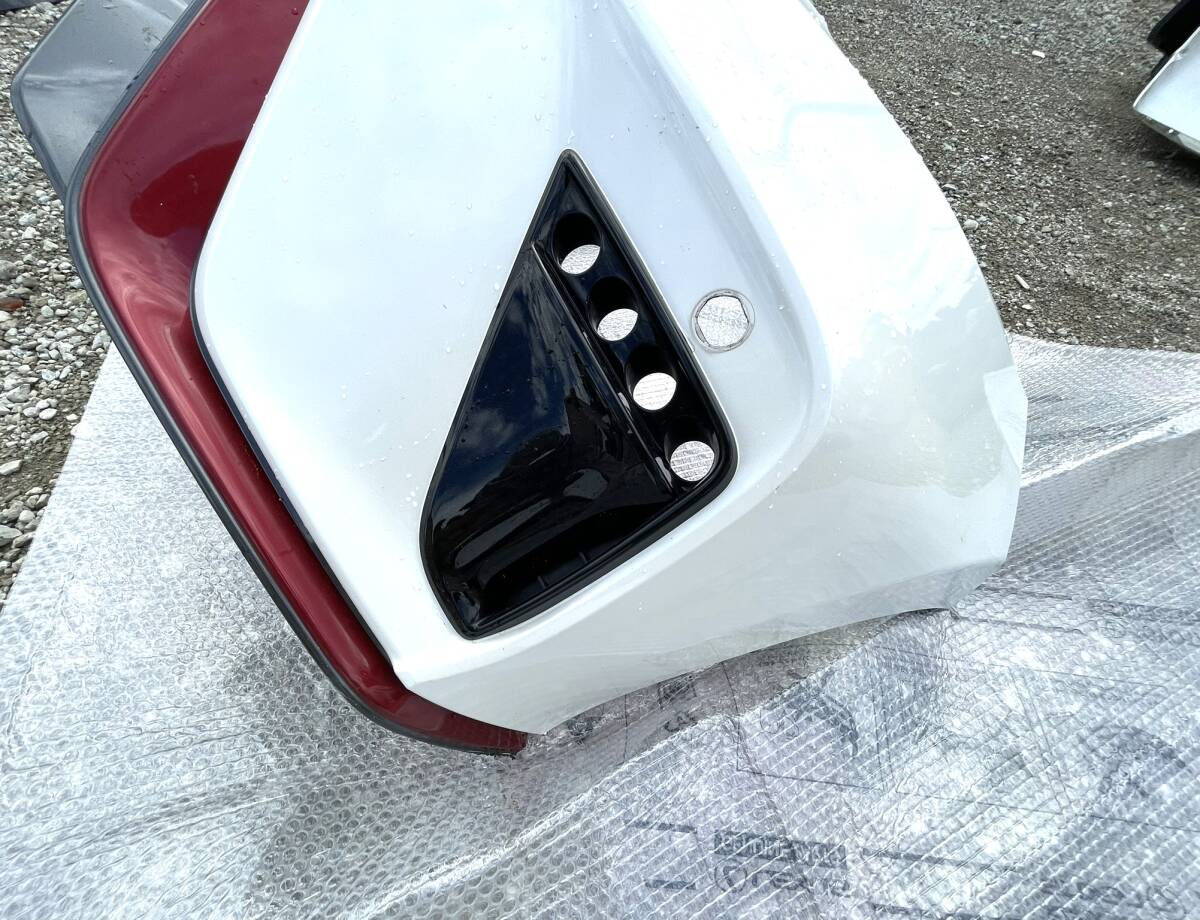 ニッサン・ノート E12 ニスモ 純正フロントバンパー 62022 8A47 _画像4