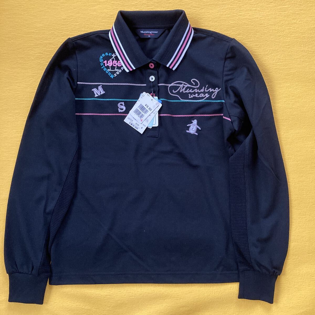 n6512 マンシングウェア MUNSINGWEAR ゴルフウエア ポロシャツ 長袖 メッシュ ブラック M レディース 未使用　_画像1