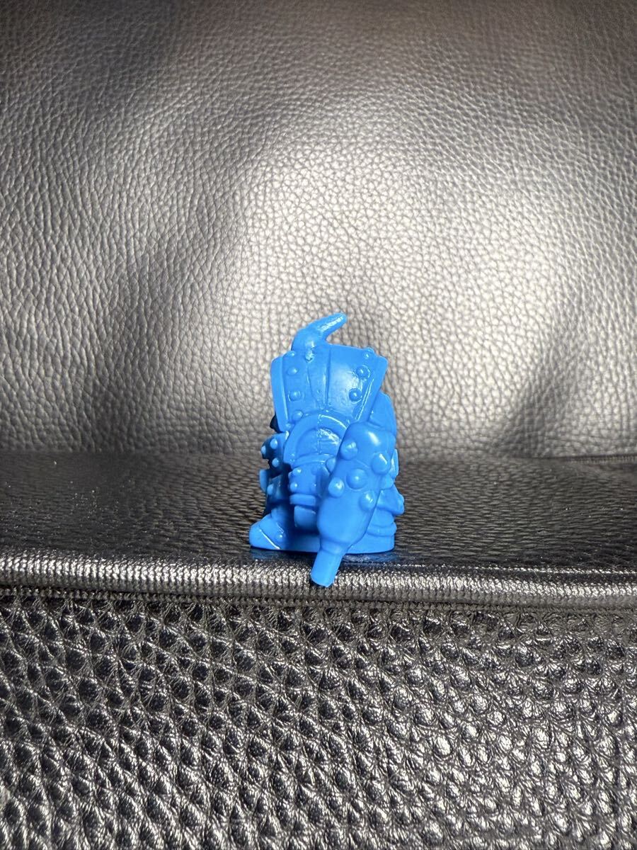 217 未切り【戦士アッシマー】【伝説の巨人】【青色】ガン消し ガシャポン戦士SD ガンダム 外伝 SDガンダム_画像2