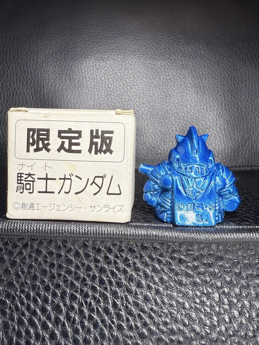 250-2 未切り【限定ダイキャスト騎士ガンダム】【ラクロアの勇者】【青色】ガン消し ガシャポン戦士SD ガンダム 外伝 SDガンダム_画像3