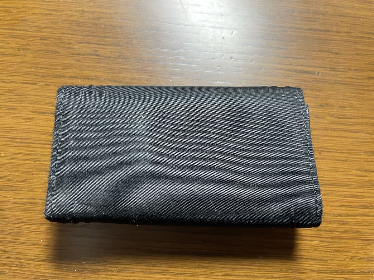 【中古・保管品 】キーケース　PRADA プラダ 三角ロゴ ナイロン ブラック ６連 黒 prada_画像2