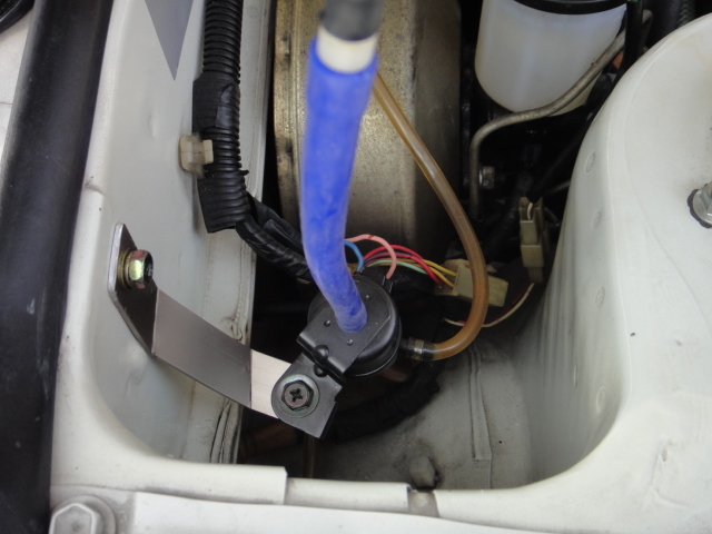 出来栄最高 AE86 レビン トレノ ウォッシャーバルブ キット フロント リアウォッシャー 切替バルブ ボルトオン！店頭在庫！新品・最安値！_画像10