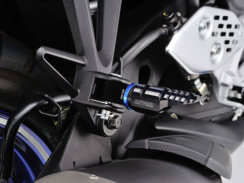 デイトナ DAYTONA PREMIUM ZONE アルミビレットステップバー パッセンジャー側ステップセット 【PZP-05】 YAMAHA車用 96575_画像3