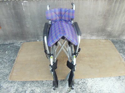 送料無料（一部地域を除く）KAWAMURA　カワムラサイクル　多機能簡易モジュール車いす 　KA822B　TS-25-1029-07_画像10