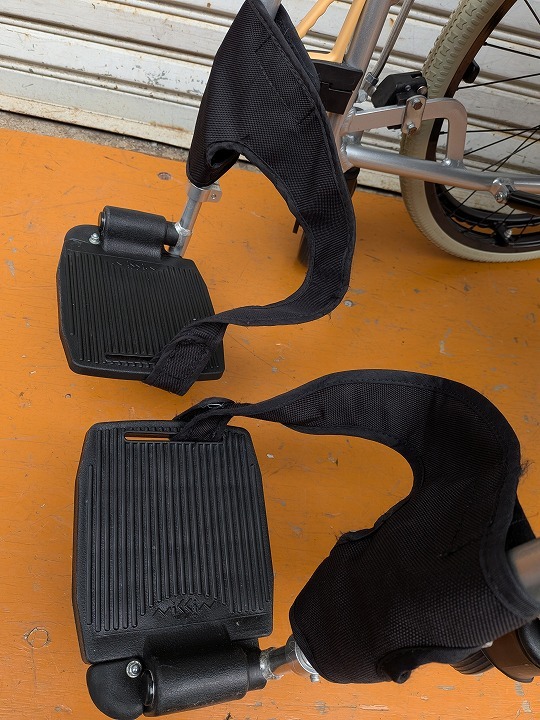 送料無料（一部地域を除く） レッグサポート代用品 日進医療器 ウルトラシリーズ 多機能型モジュール6輪自走用 NA-U6 KM-25-1021-11の画像2