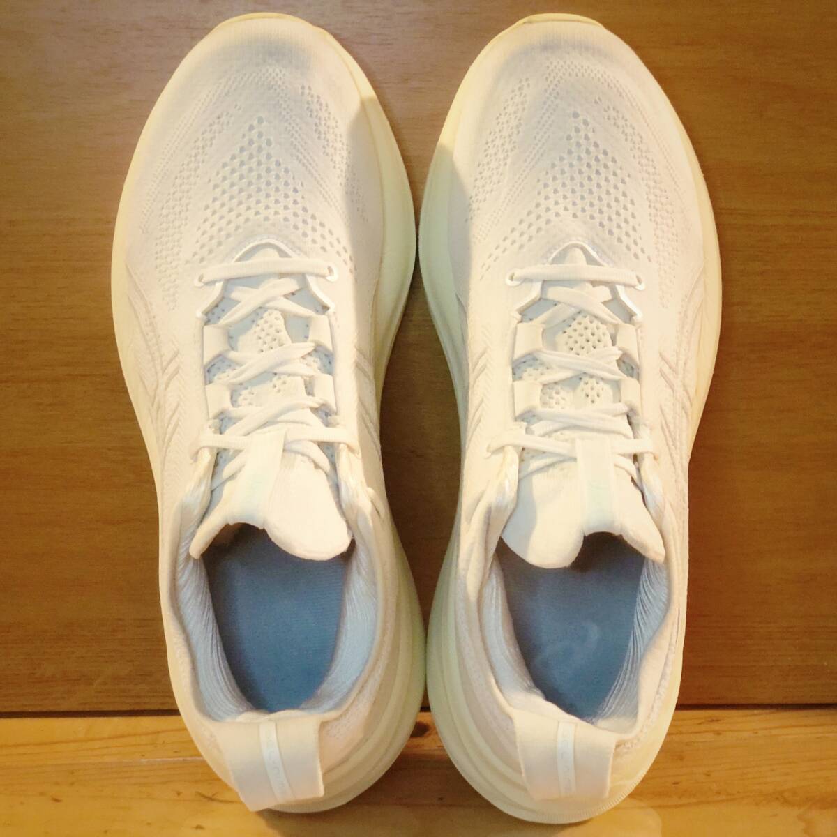 【美品/完売モデル】 Asics/ Gel-Nimbus 26/ 27.0cm/ オールホワイト/ アシックス ゲル ニンバス_画像4