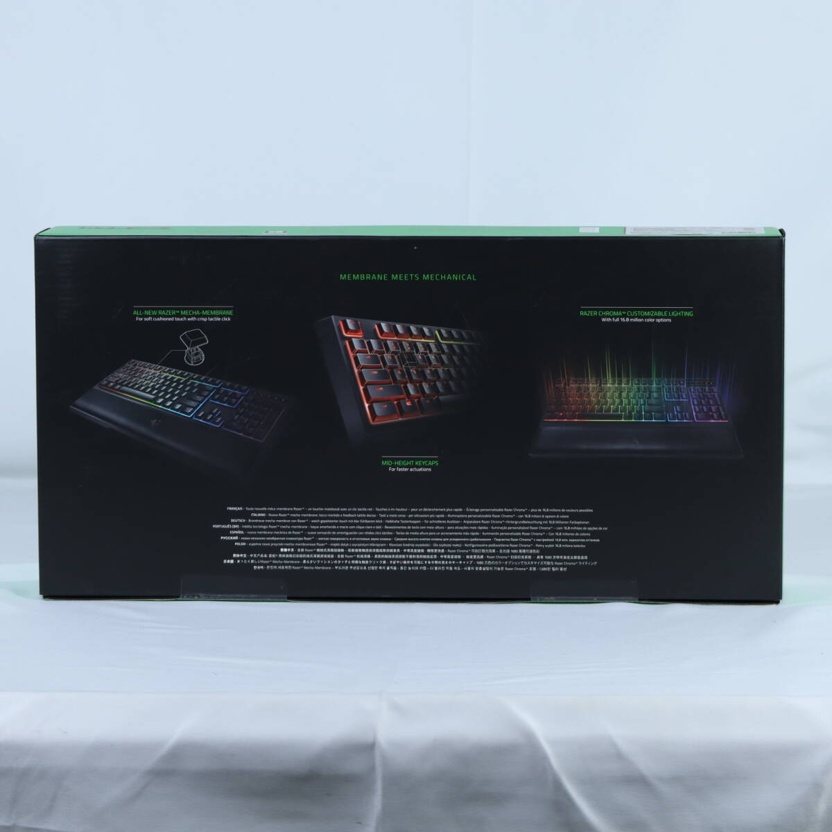 RAZER レイザー ORNATA CHROMA マルチライティング メカ・メンブレン ゲーミングキーボード 型番:RZ03-02041300-R3J1 【未開封 未使用】_画像2