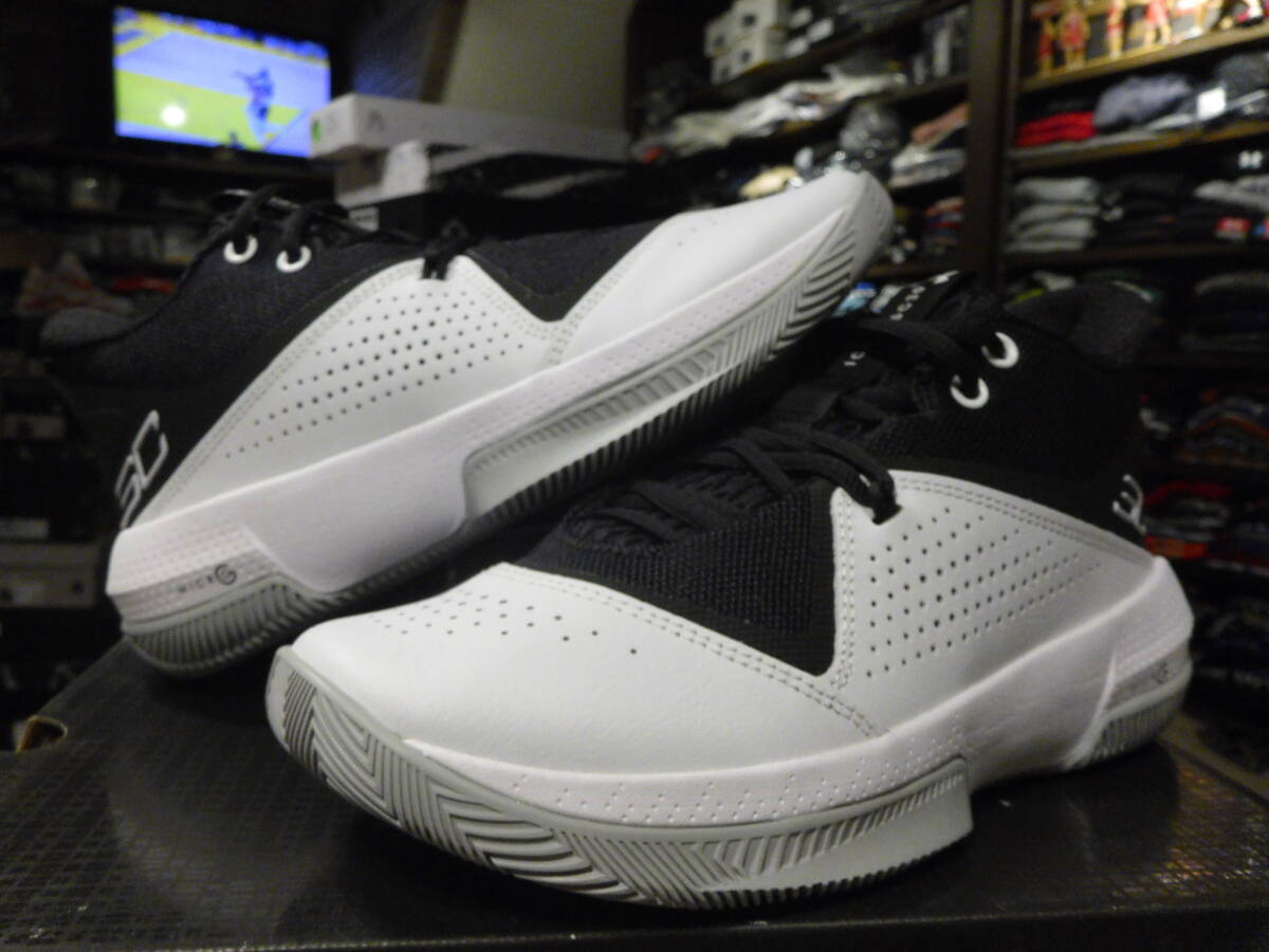 送料込 新品 ステフィン カリー 専用モデル カリー３ＺＥＲＯ４ 白黒 カラー 100%本物 正規品 25cm_画像2